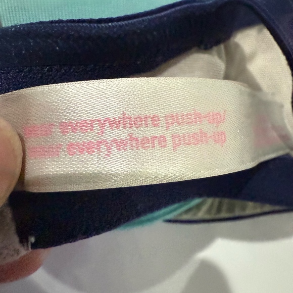 Victorias Secret Everwhere Pushup Bra 34DD - Picture 3 of 4